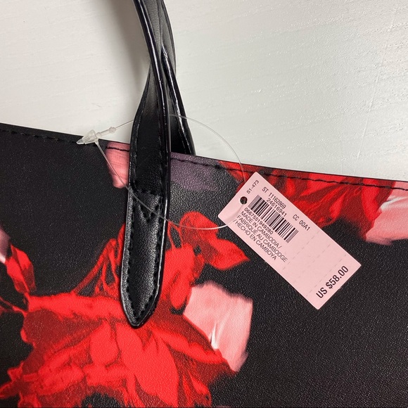 🌹 VICTORIA RED ROSE TOTE BAG - Picture 4 of 6